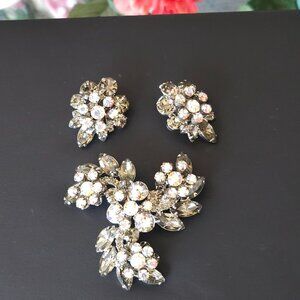 Vintage D&E Julilana Rhinestone Swirl Brooch and Earring Set